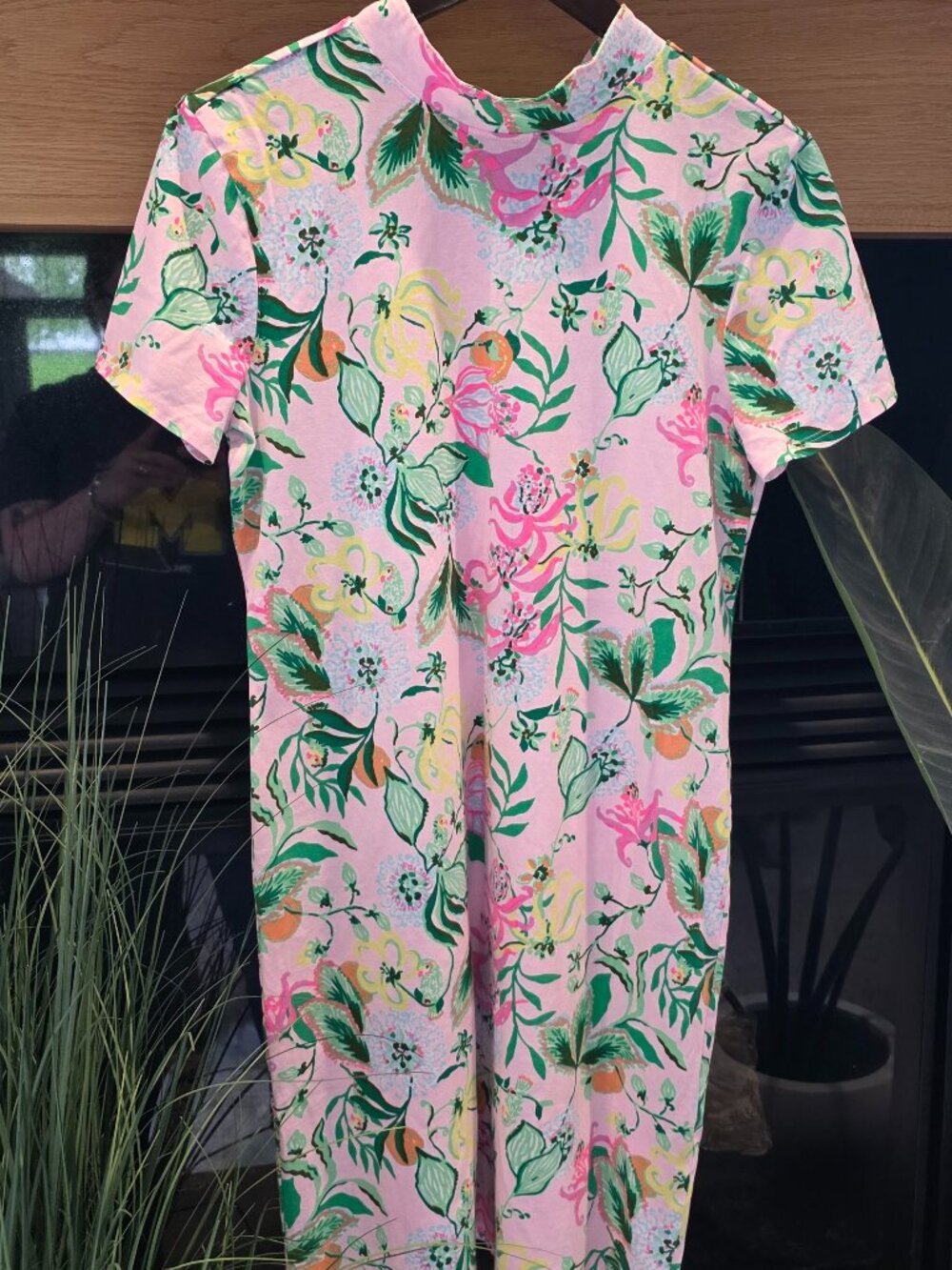 EUC Hallie Short Sleeve Dress in Via Amore Spritzer Tropical 🌴 🍹 Size Medium